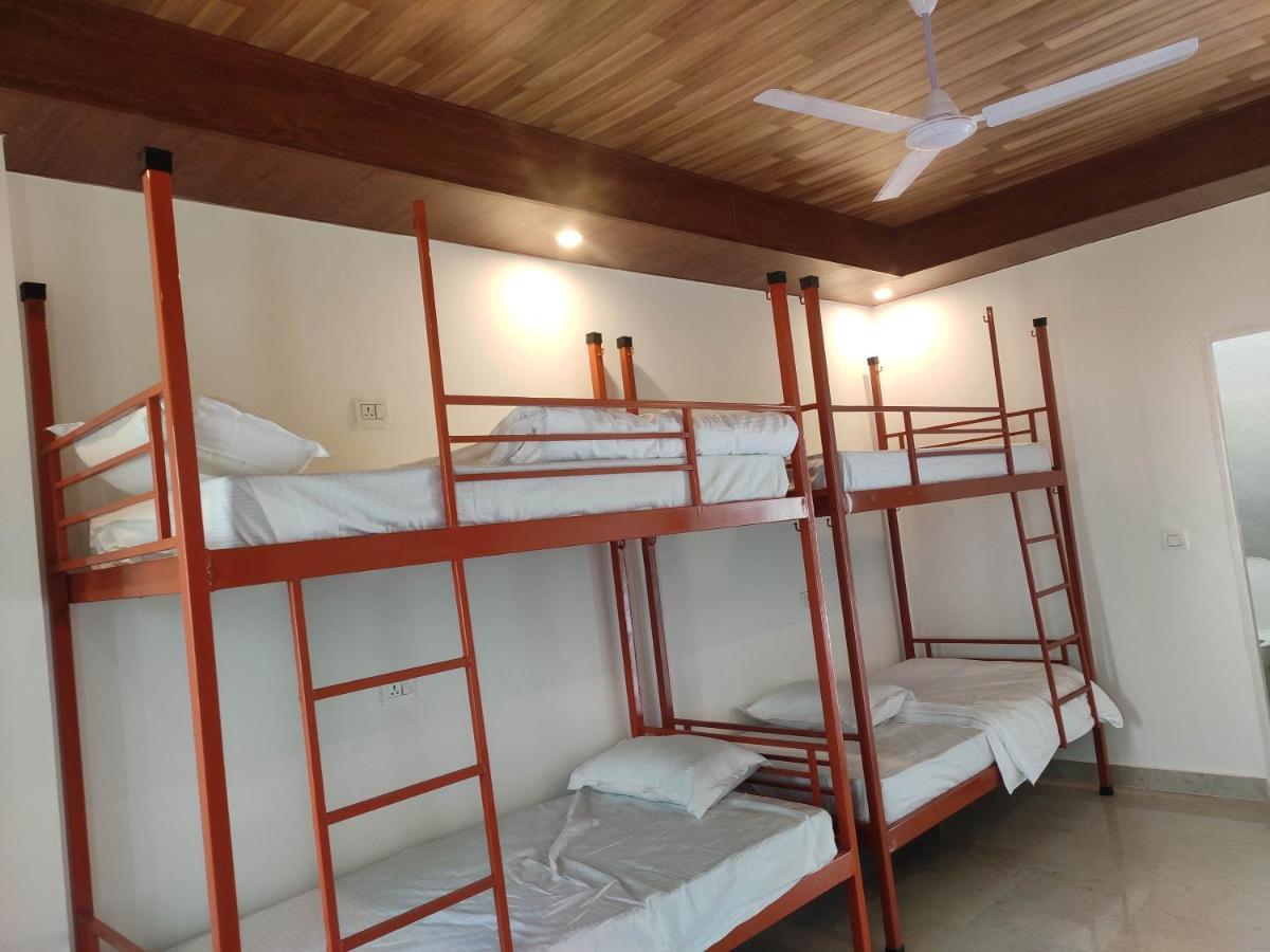 Hill Hoppers Hotel Rishīkesh Eksteriør bilde