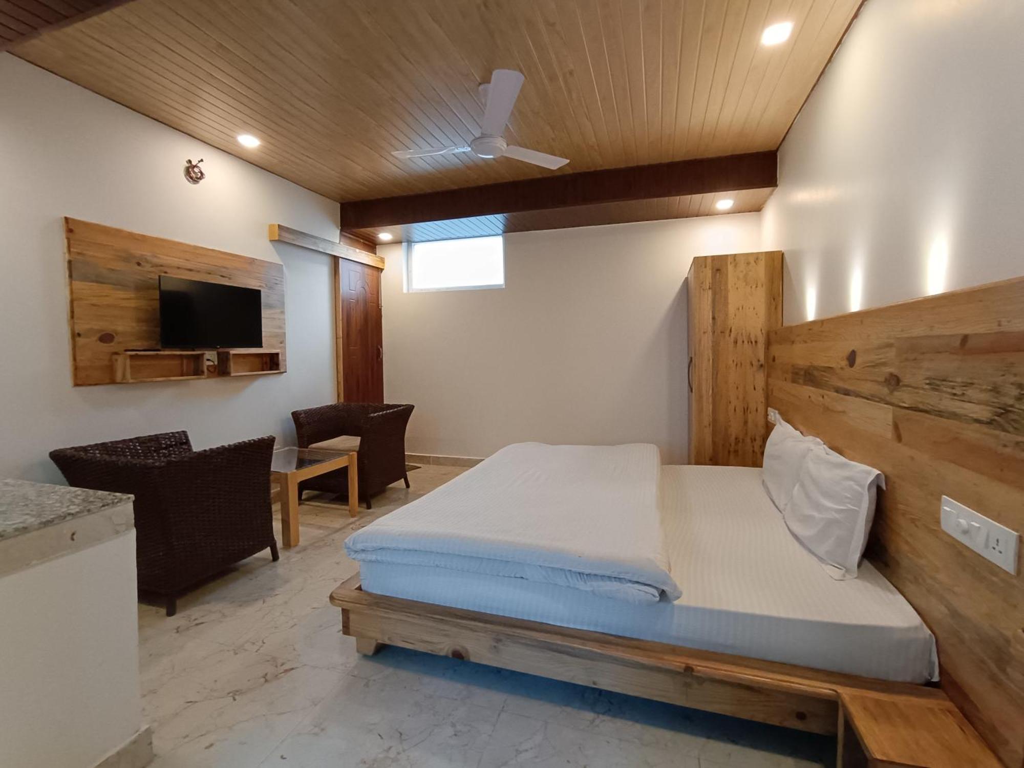 Hill Hoppers Hotel Rishīkesh Eksteriør bilde